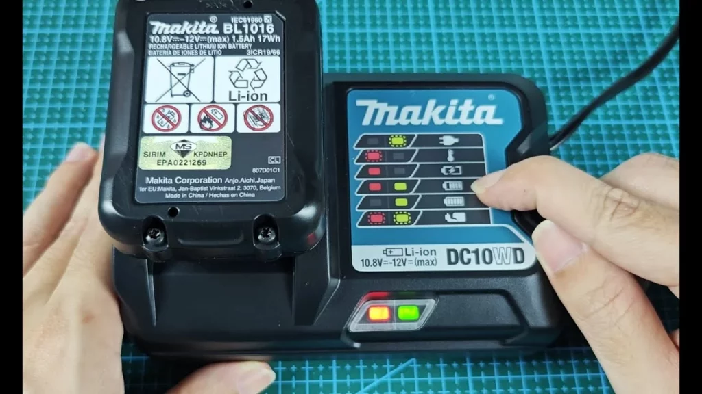 Signification voyant chargeur makita