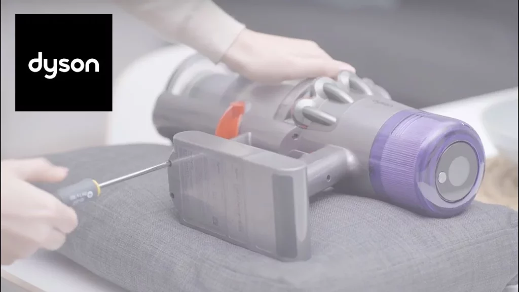 Comment changer la batterie d'un dyson ?